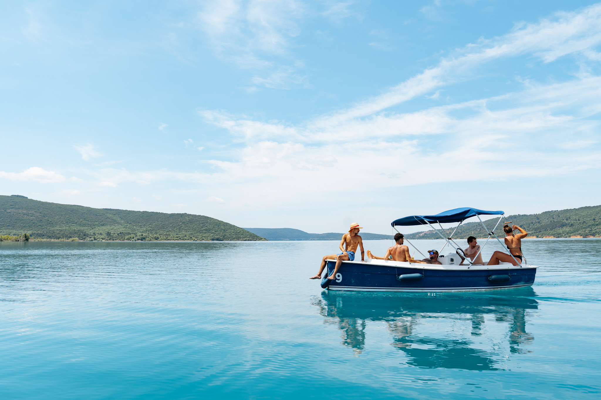 Lac de Sainte-Croix vu du ciel — eaux turquoise