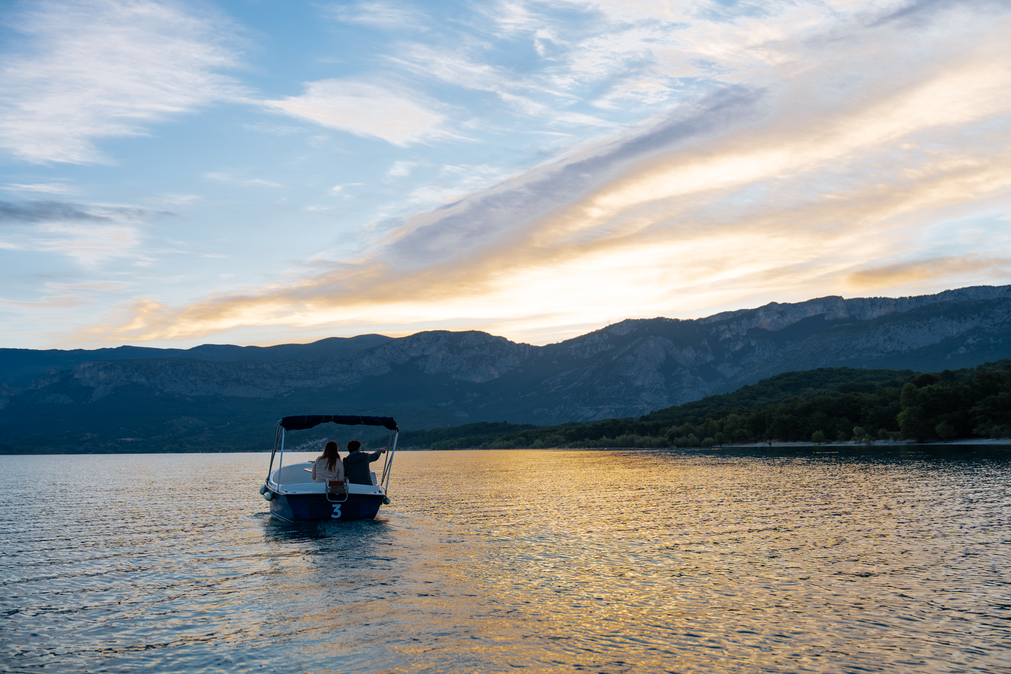 Vue panoramique du lac de Sainte-Croix — Gorges du Verdon